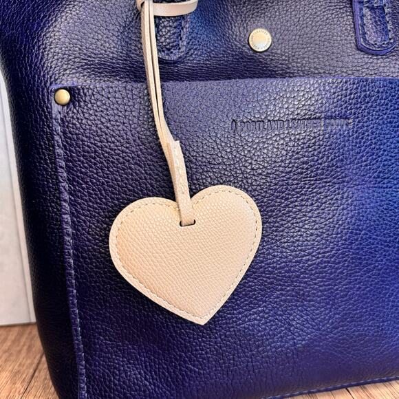 Taupe Neutral Heart Purse Charm Bag Charm Flair Gift for Her Spread Love NEW - Picture 1 of 3